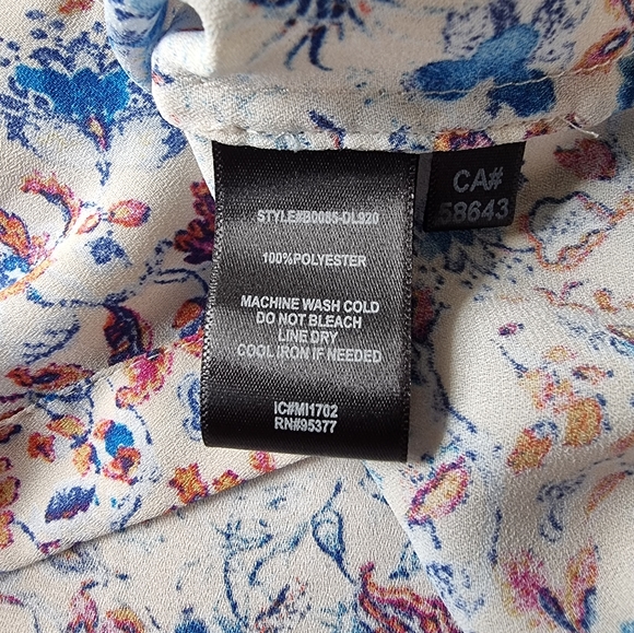 Sanctuary Floral Flowy Top - Picture 8 of 8